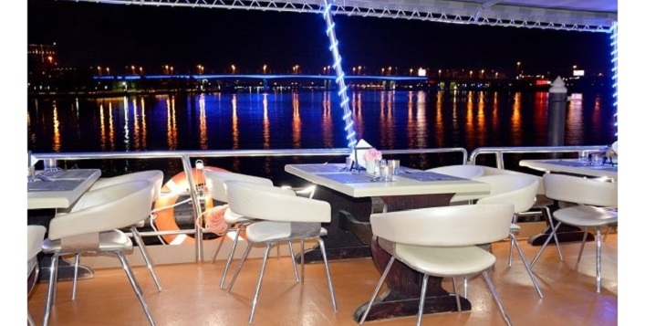 Dubai Canal Cruise with Lavish Dinner